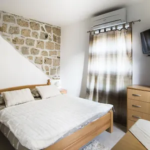 3* Affittacamere La Perla Luxury