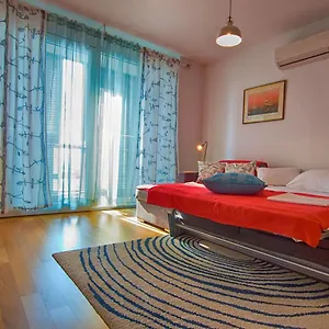 Belavista Apartment