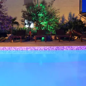  Apartment Maria